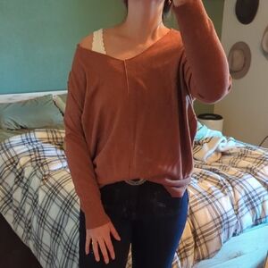 Rusty Orange V-Neck Sweater with Long Sleeves and Relaxed Fit